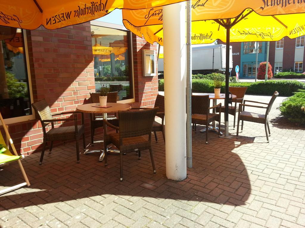 Cafe Pension Steffen Sanitz ภายนอก รูปภาพ